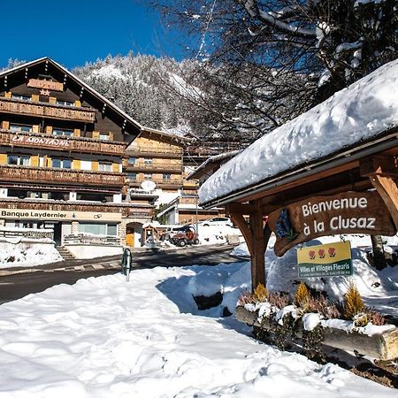 Hotel La Montagne ラ・クリュサ エクステリア 写真