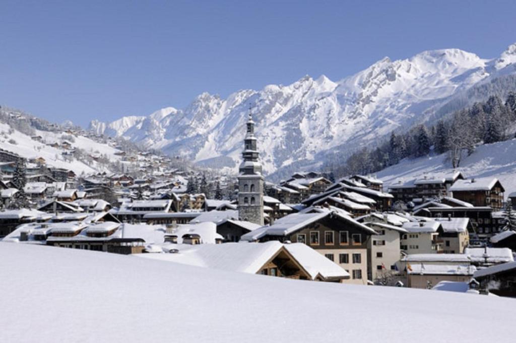 Hotel La Montagne ラ・クリュサ 部屋 写真