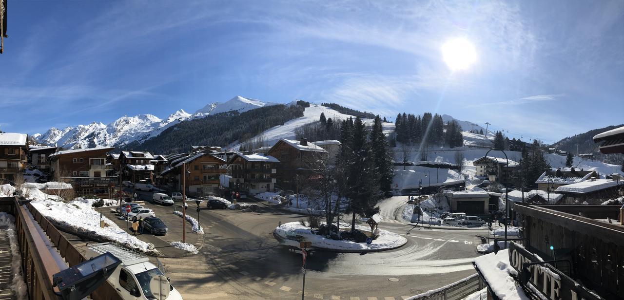 Hotel La Montagne ラ・クリュサ エクステリア 写真